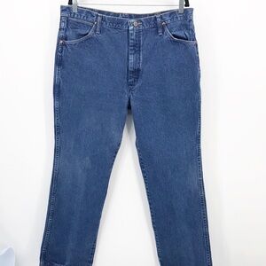 Wrangler Men's Straight Leg Vintage Jeans Size  38 X 30